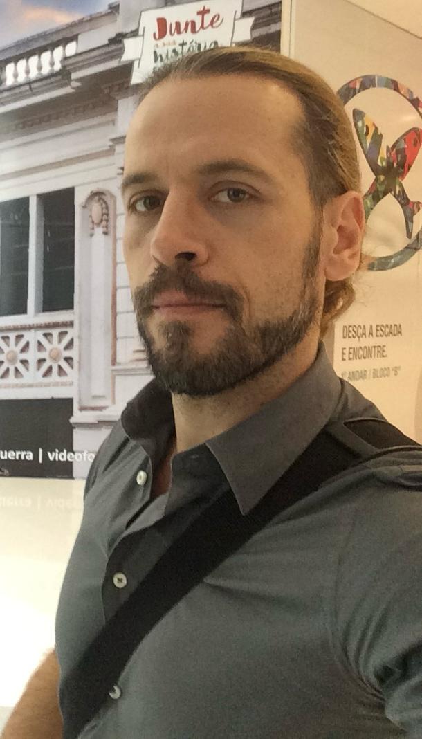 Foto de Rodrigo da Costa Ratto Cavalheiro, professor(a) de Direito